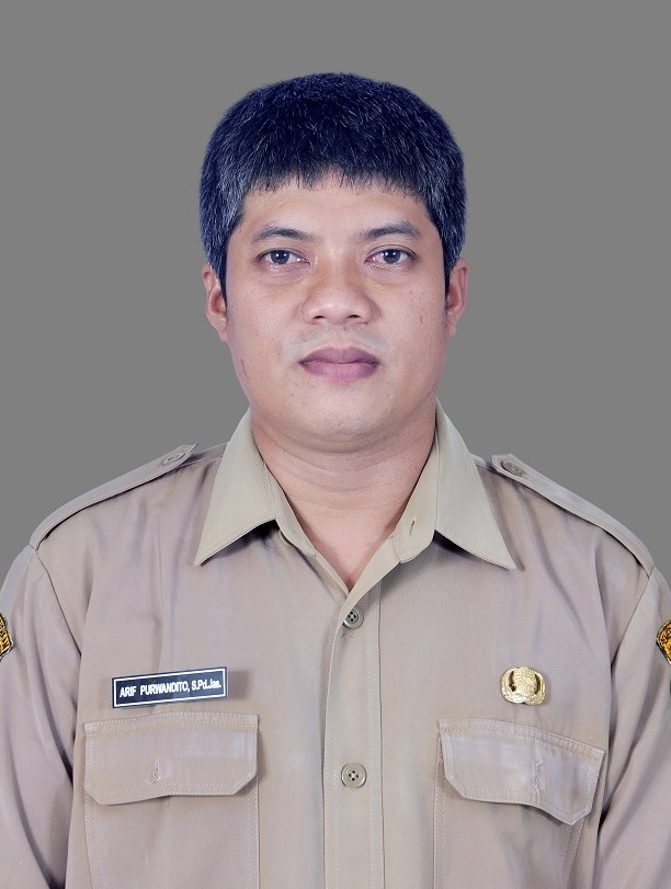 <center><br>ARIF PURWANDITO, S.Pd</center>