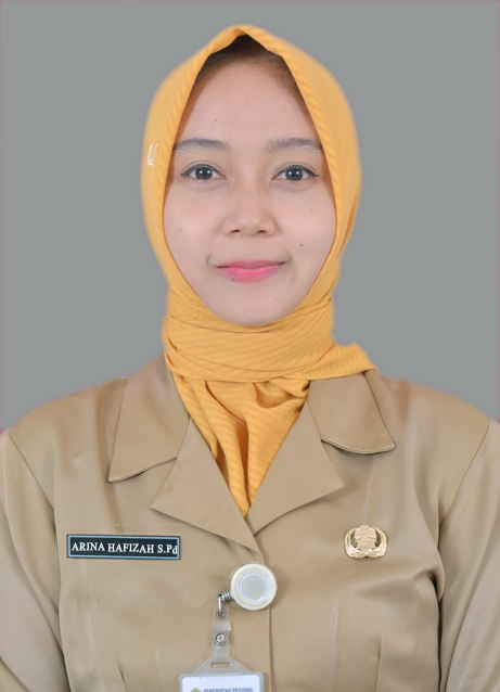 <center><br>ARINA HAFIZAH, S.Pd</center>